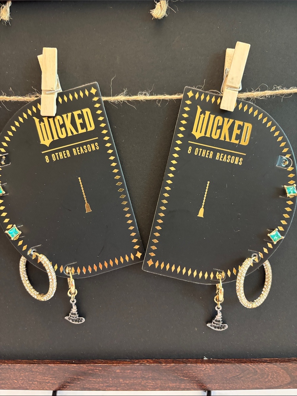 8 Other Reasons Wicked Earrings Set